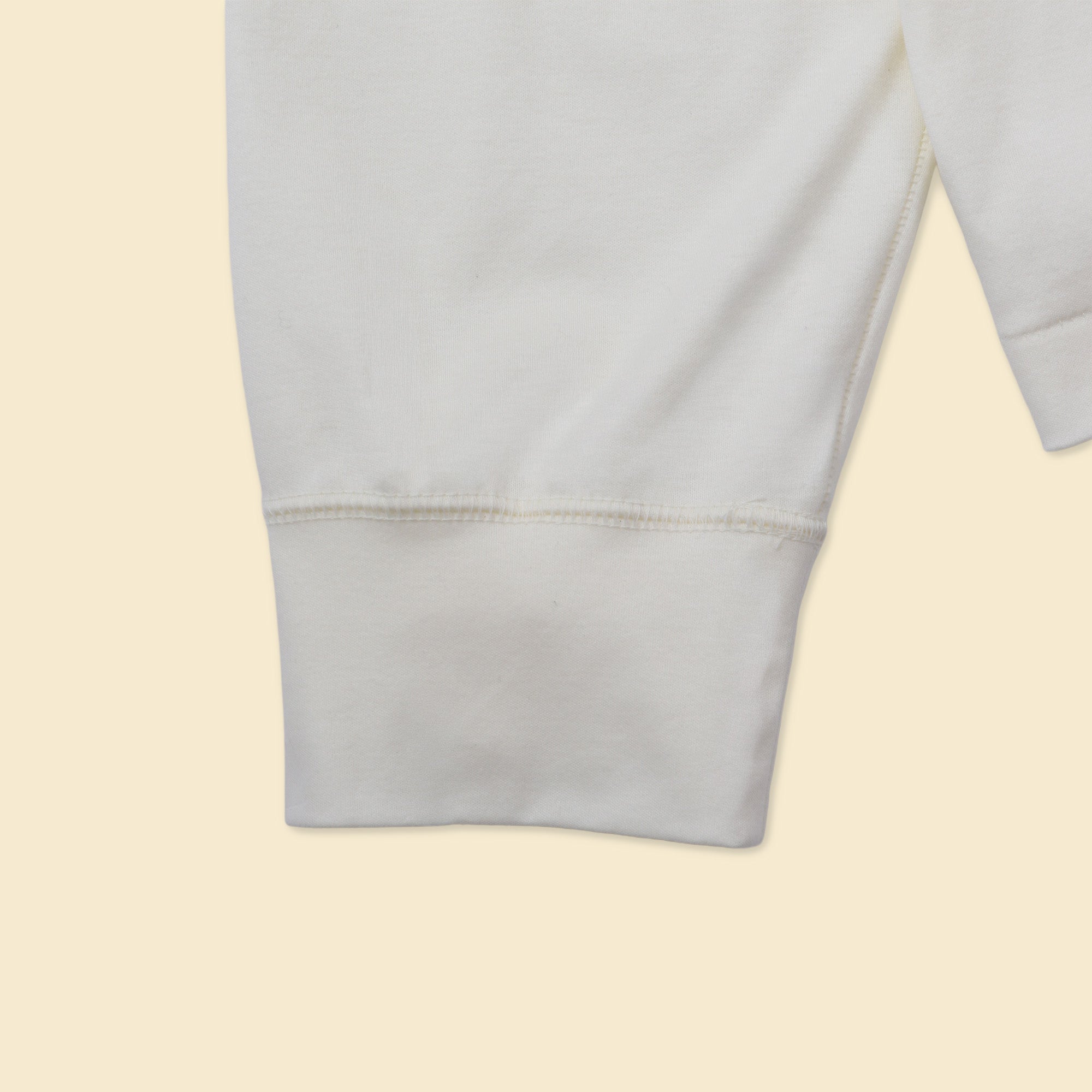LONG-SLEEVE SHIRT WHTIE